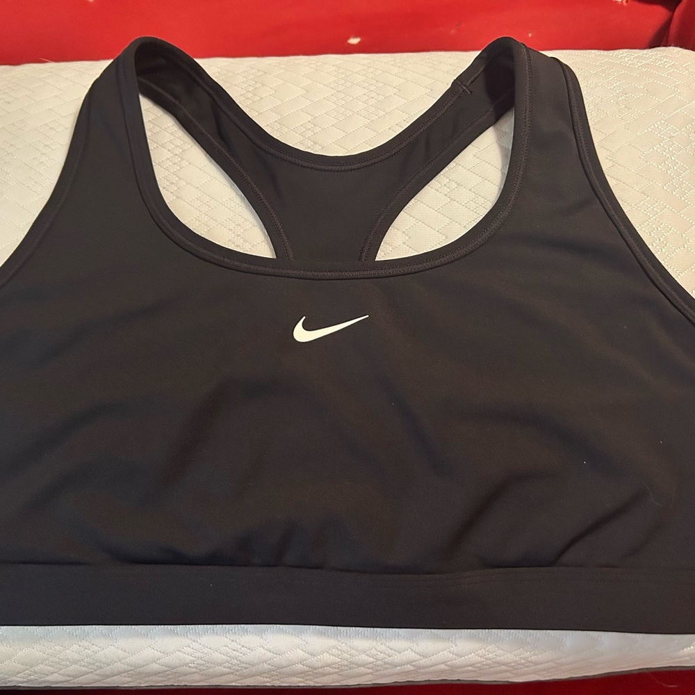 Women's Black Nike Swoosh Sports Bra (Size XL)
